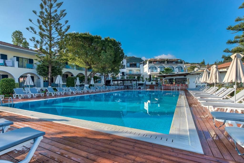 Contessa Hotel, Argassi