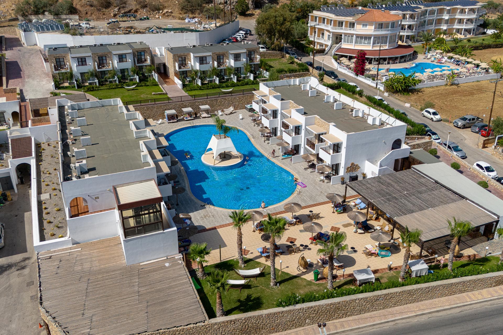 Costa Lindia Blue Star, Lardos