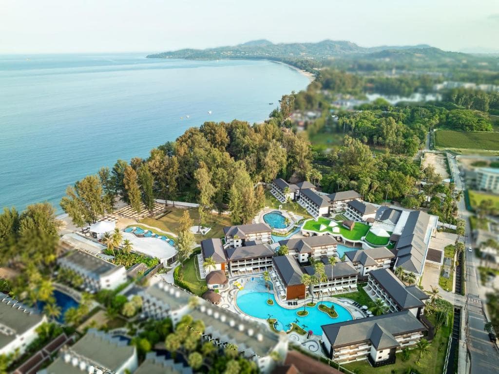 Amora Beach Resort Phuket, Bang Tao