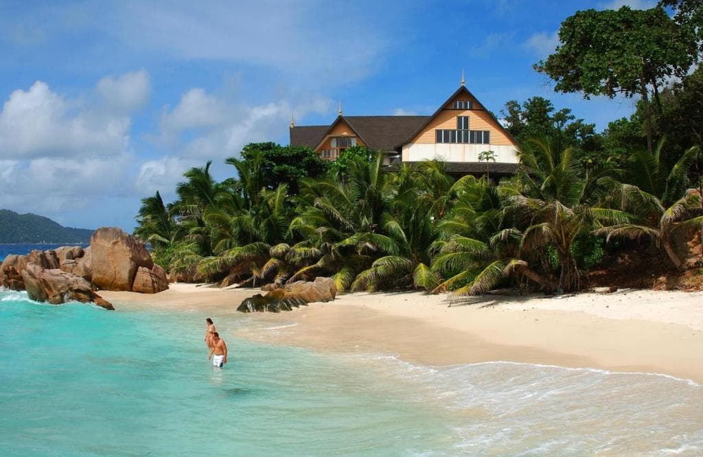Hotel Patatran Village, La Digue Island