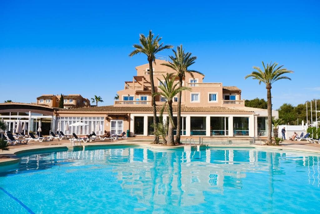 Aparthotel Ciudad Laurel, Cala Millor