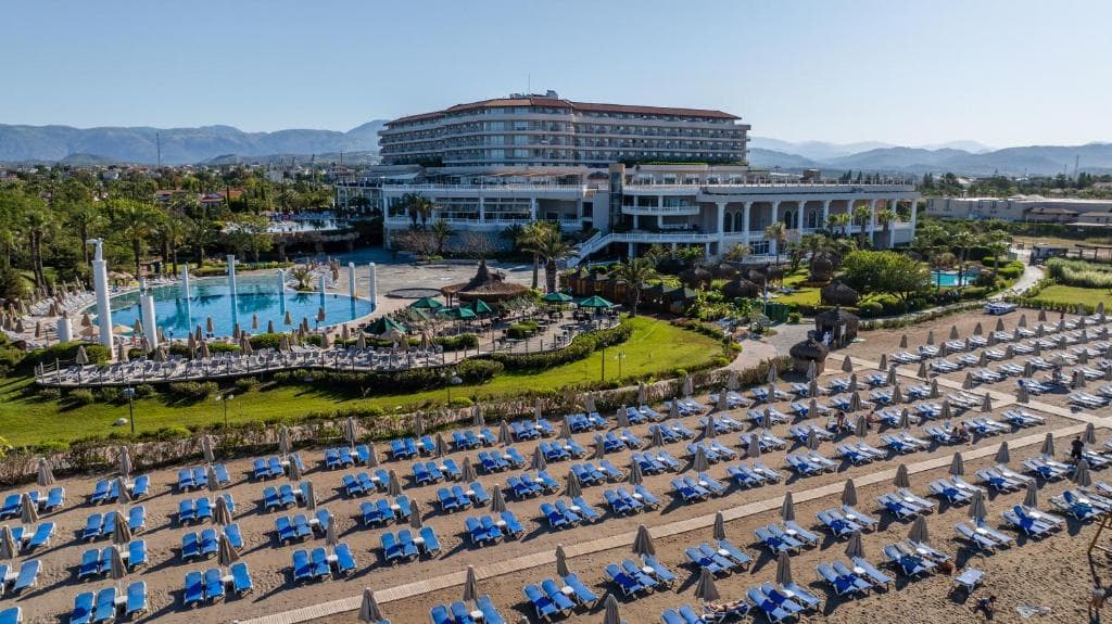 Hotel Starlight Resort, Side