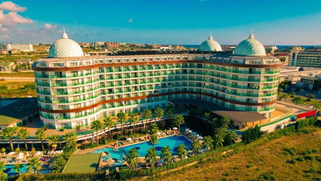 Dream World Aqua Resort, Side