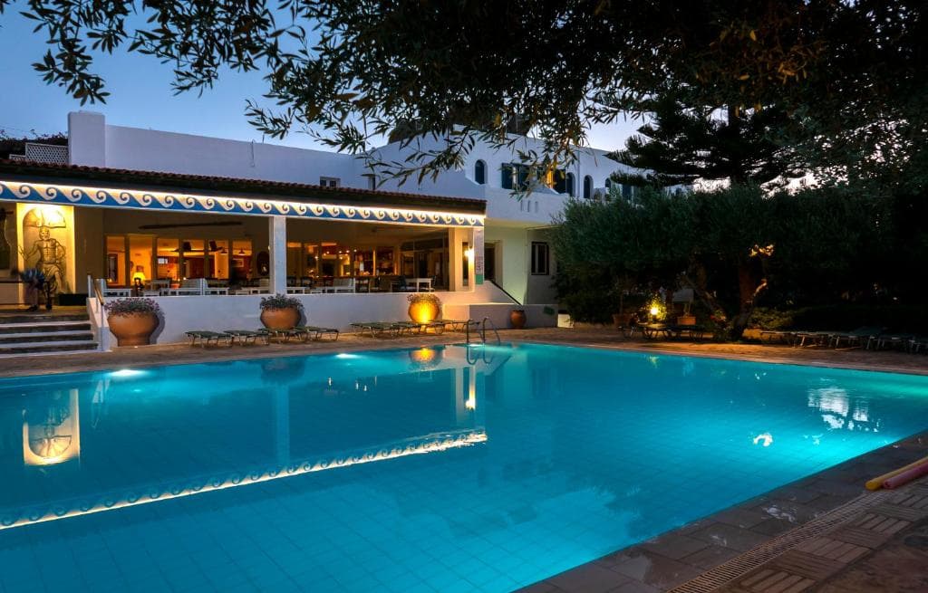 Villea Village, Makrys Gialos