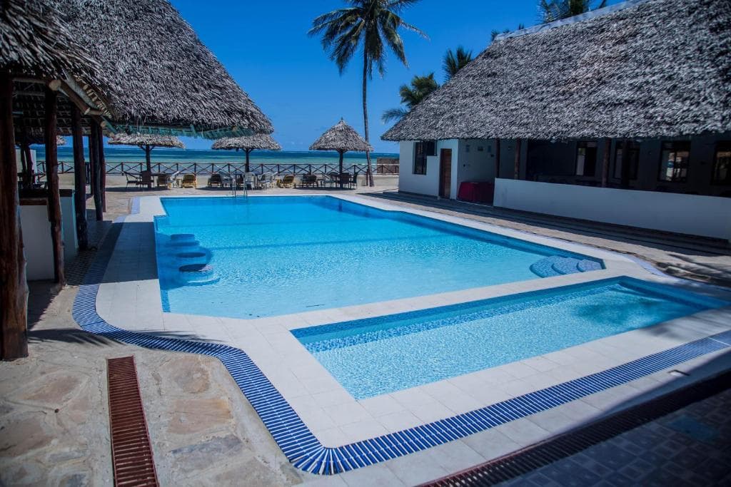 Sheratton Beach Villagio, Bamburi Beach
