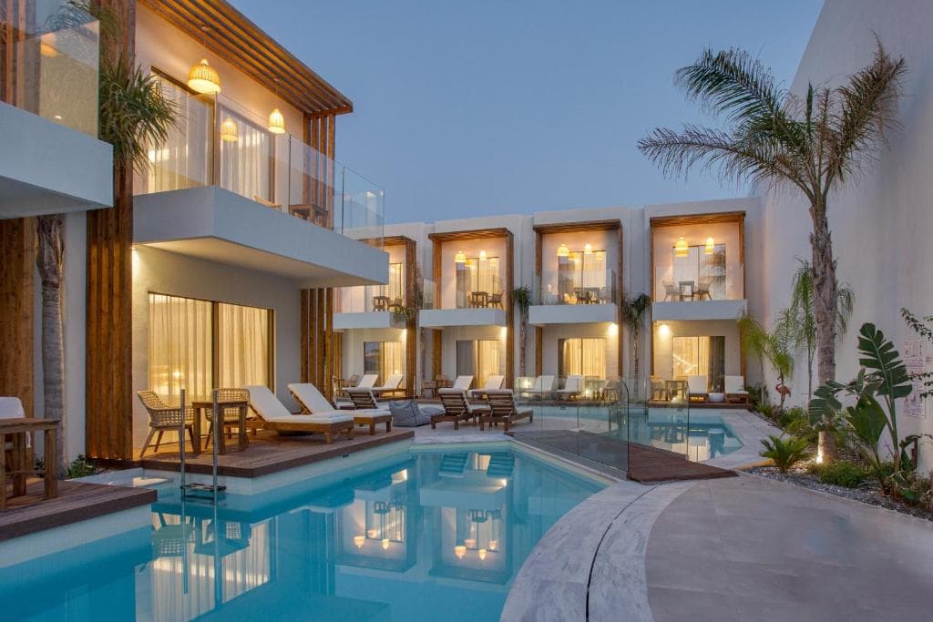 Galazio Beach Resort, Analipsi