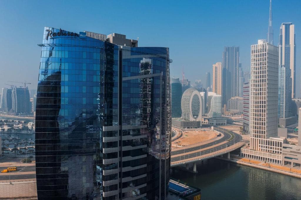 Hotel Radisson Blu Dubai Canal View, Dubai