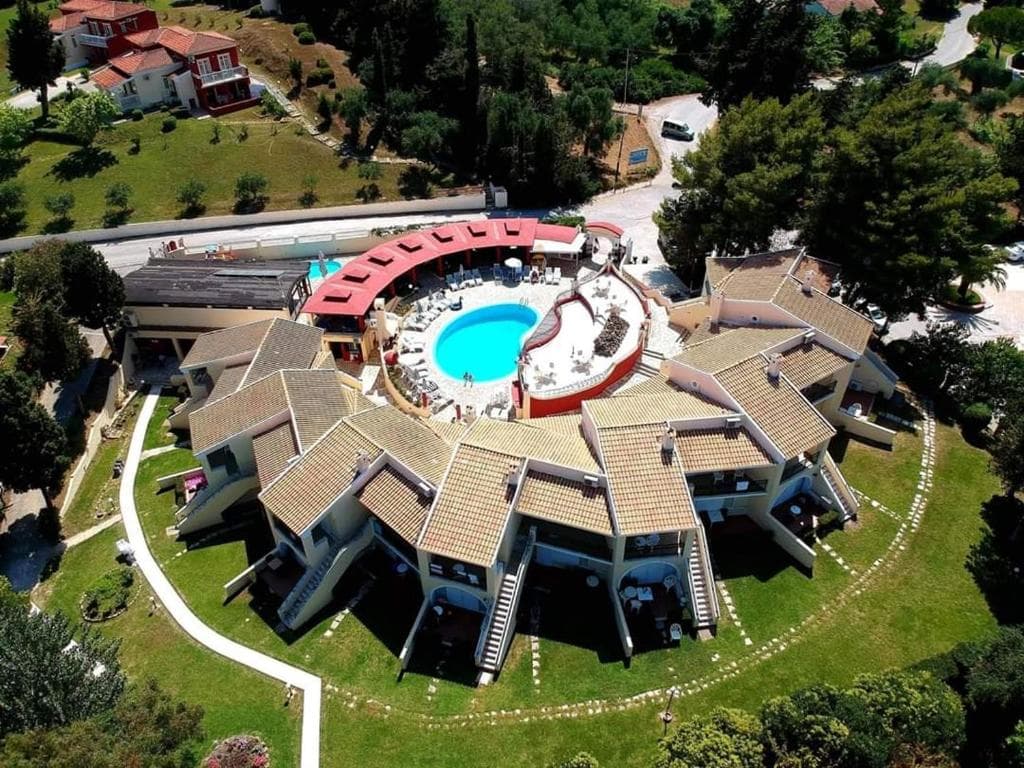 Hotel Mediterranean Blue, Kavos