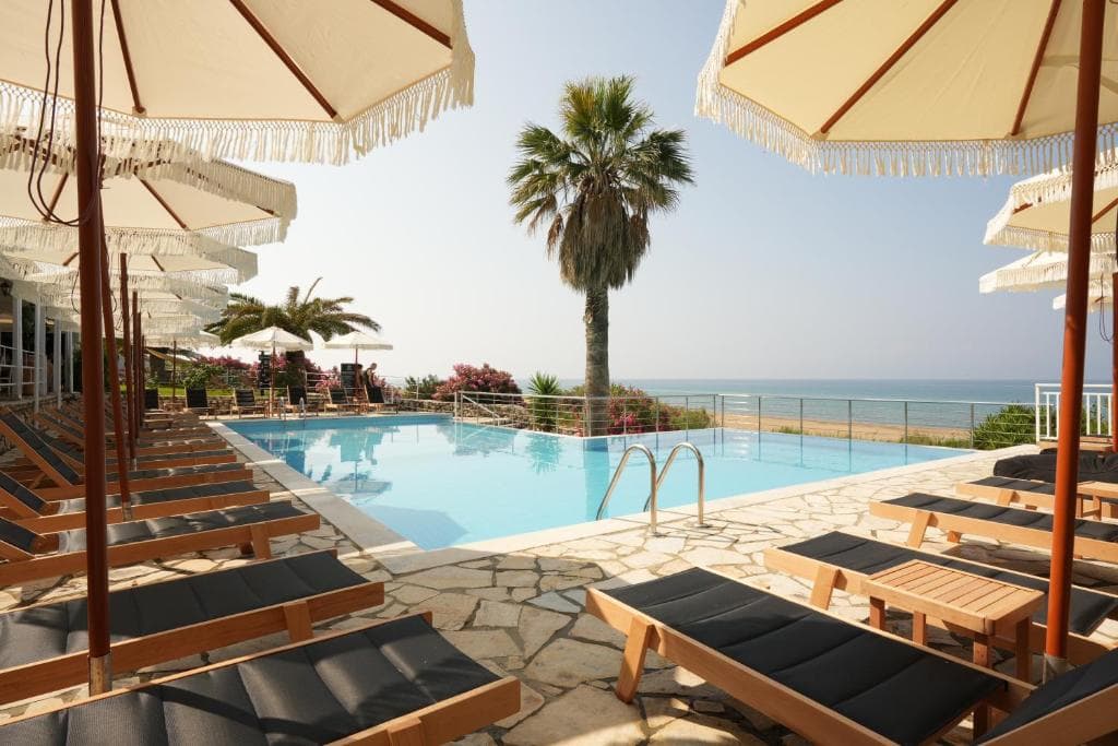 Hotel Marina Bay, Skala