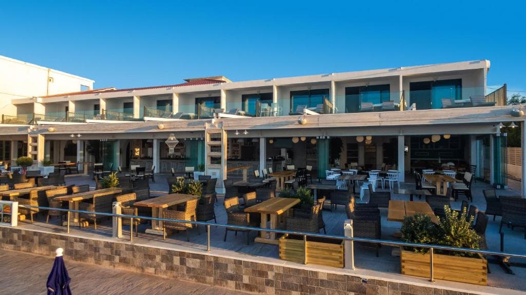 Mandala Seafront Suites, Laganas