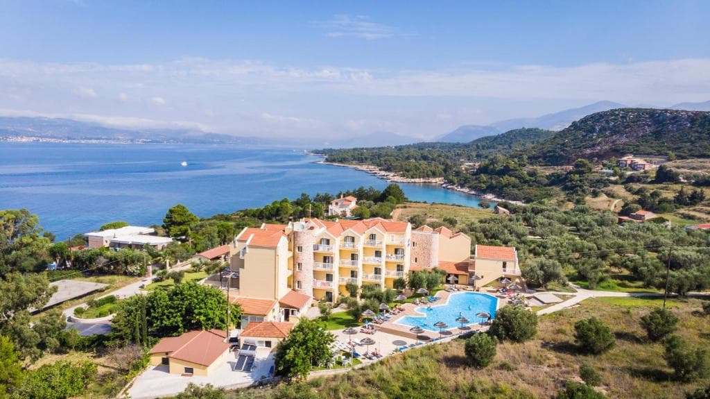 Hotel Lassi, Lassi