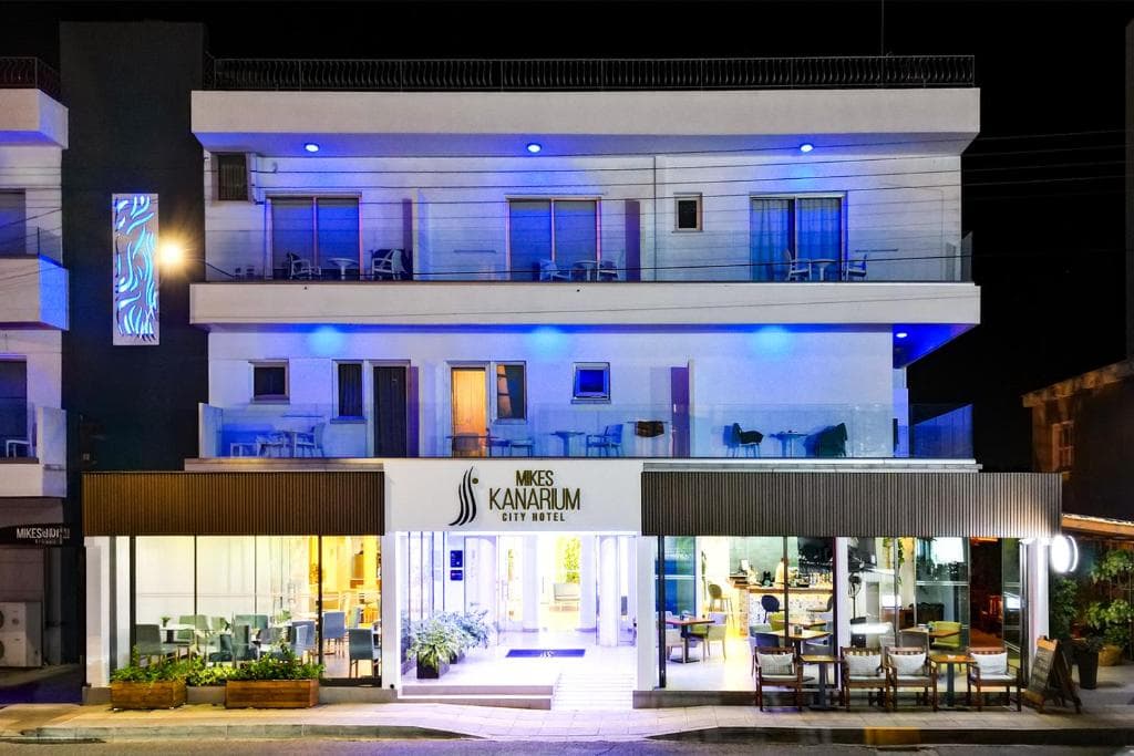Mikes Kanarium Hotel, Larnaca