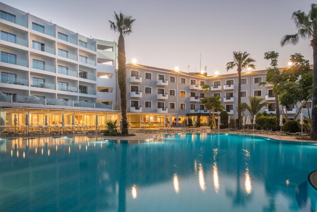 Narcissos Waterpark Resort, Protaras