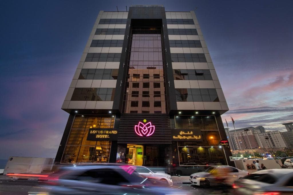 Hotel Lotus Grand, Dubai