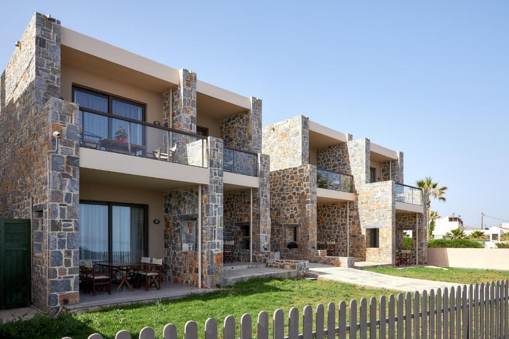Creteco Hotel & Suites, Gournes