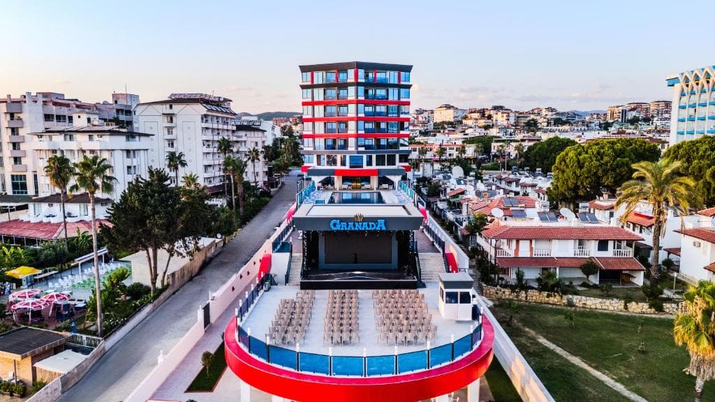 Granada Luxury Red Hotel +16, Alanya