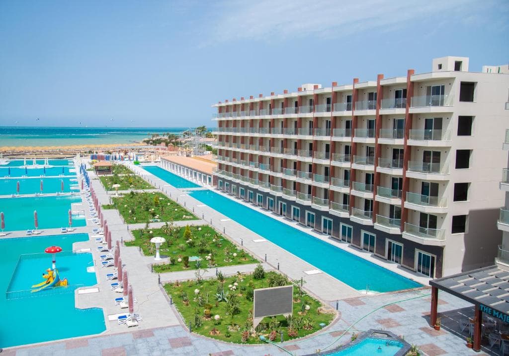 Rewaya Majestic Resort, Hurghada City