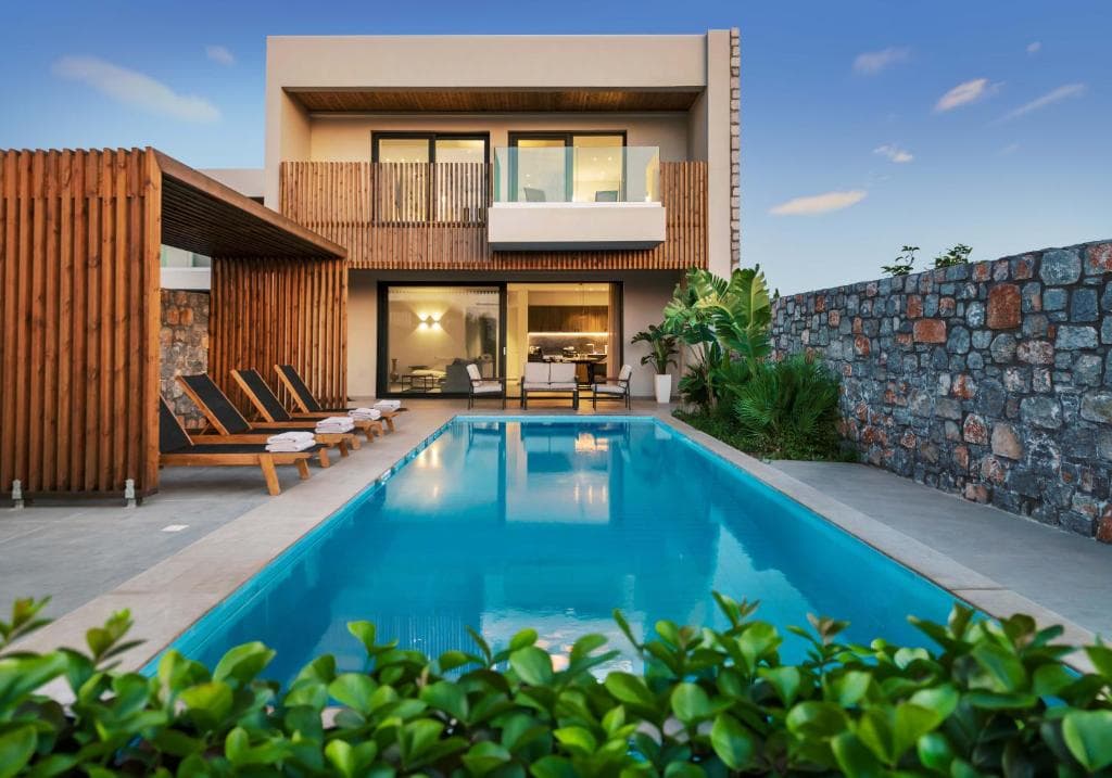 Aethrion Luxury Villas & Suites, Gennadi