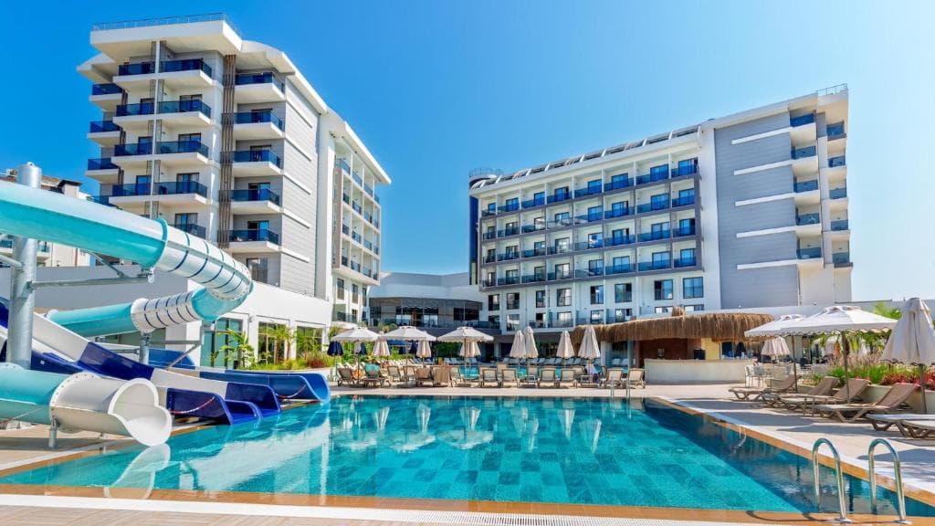 Hotel Cenger Blue Collection, Side