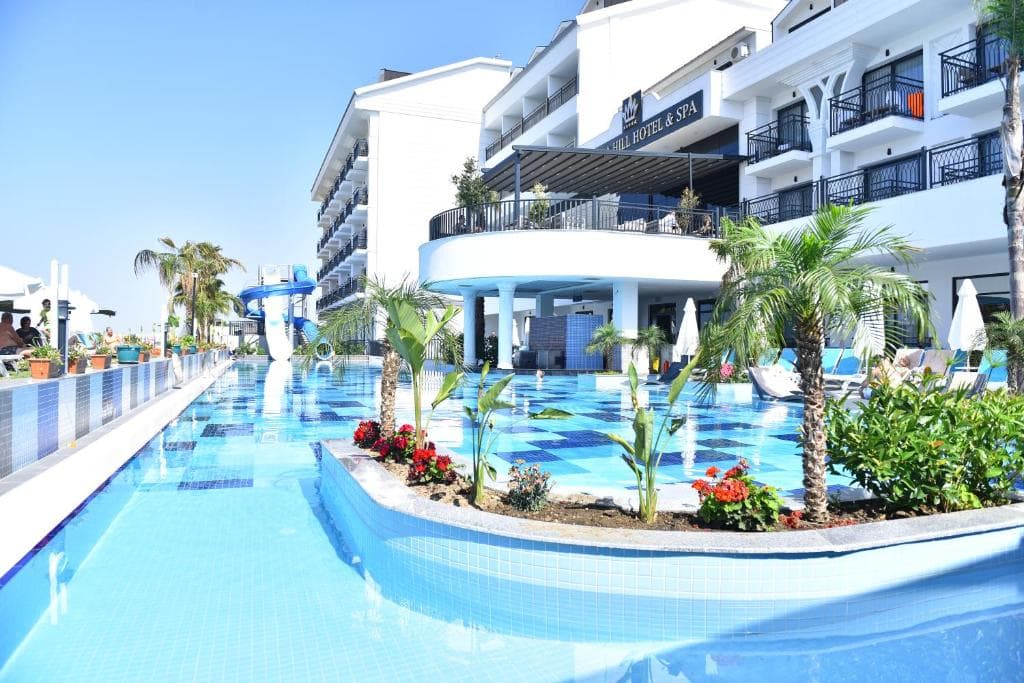 Hotel Armella Hill, Side