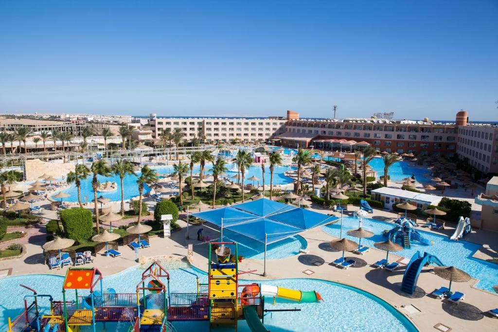 Titanic Resort & Aqua Park, Hurghada City