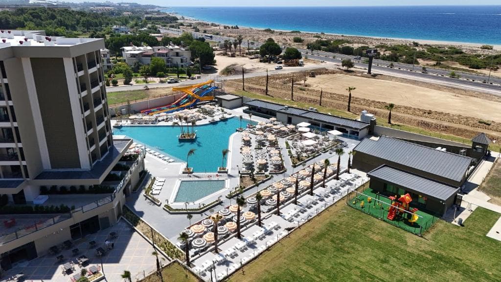 Palemon Resort & Spa, Side